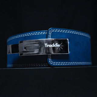 Navy blue Trackfie lever belt seen from the front